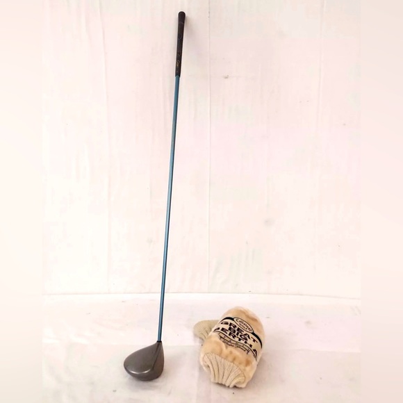 Big Bertha Golf Driver Club with Head Sock - Picture 2 of 8